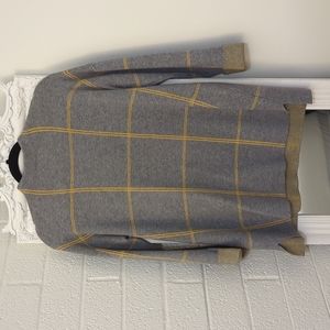 TAHARI Grey & Mustard Mock Neck Sweater, M